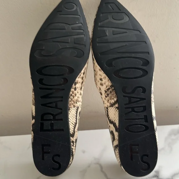 Pre owned/ Franco Sarto Snakeskin Patterned Women's Flats - Picture 10 of 15